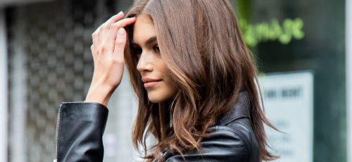 Kaia Gerber-Calligraphy Cut © GETTY IMAGES